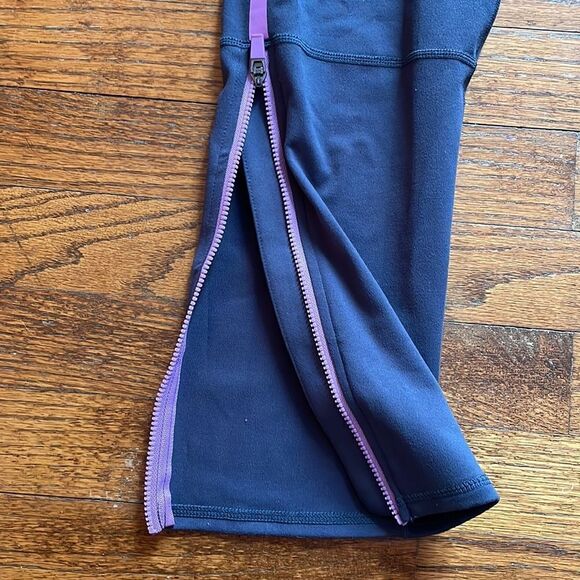 Fabletics Gray and Purple Crop Leggings - Picture 3 of 7